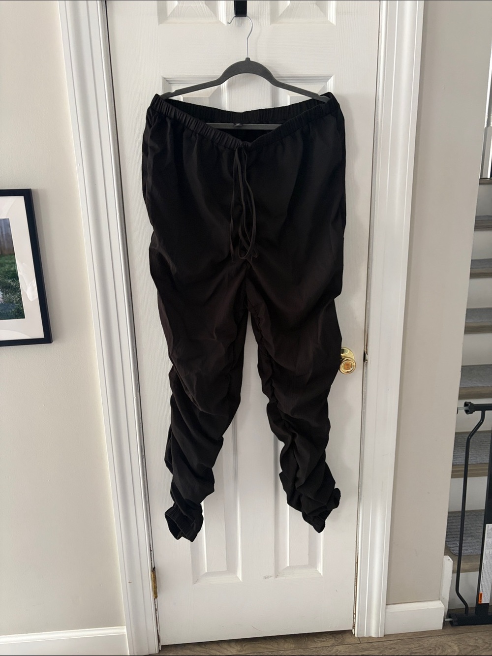 SHEIN Black Cinched-Style Drawstring Joggers